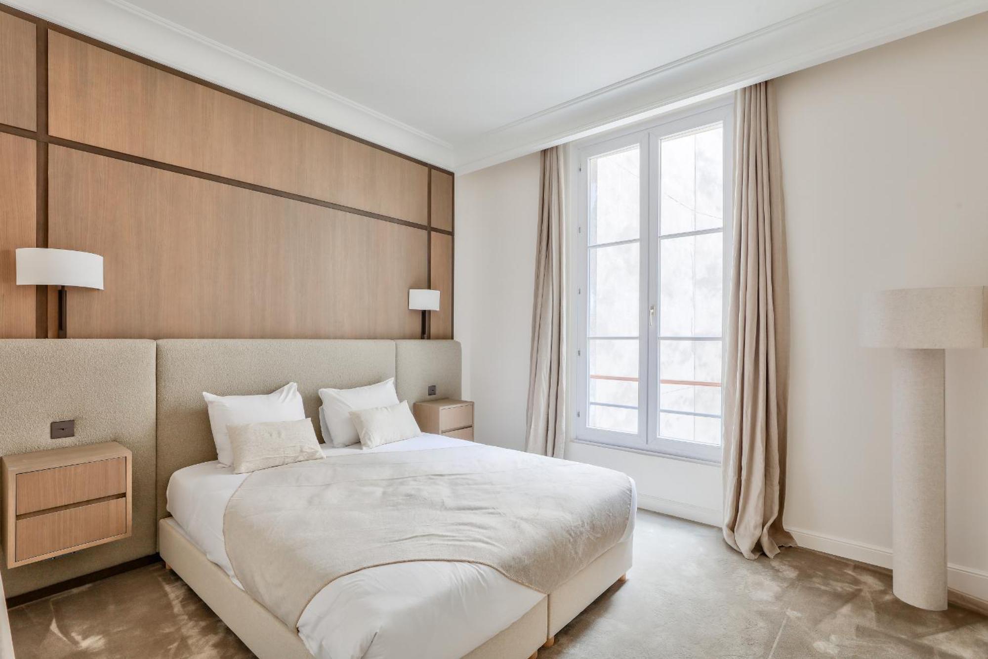 Apartment Urban Flat 191 - Luxury 3 Bedroom - Madeleine