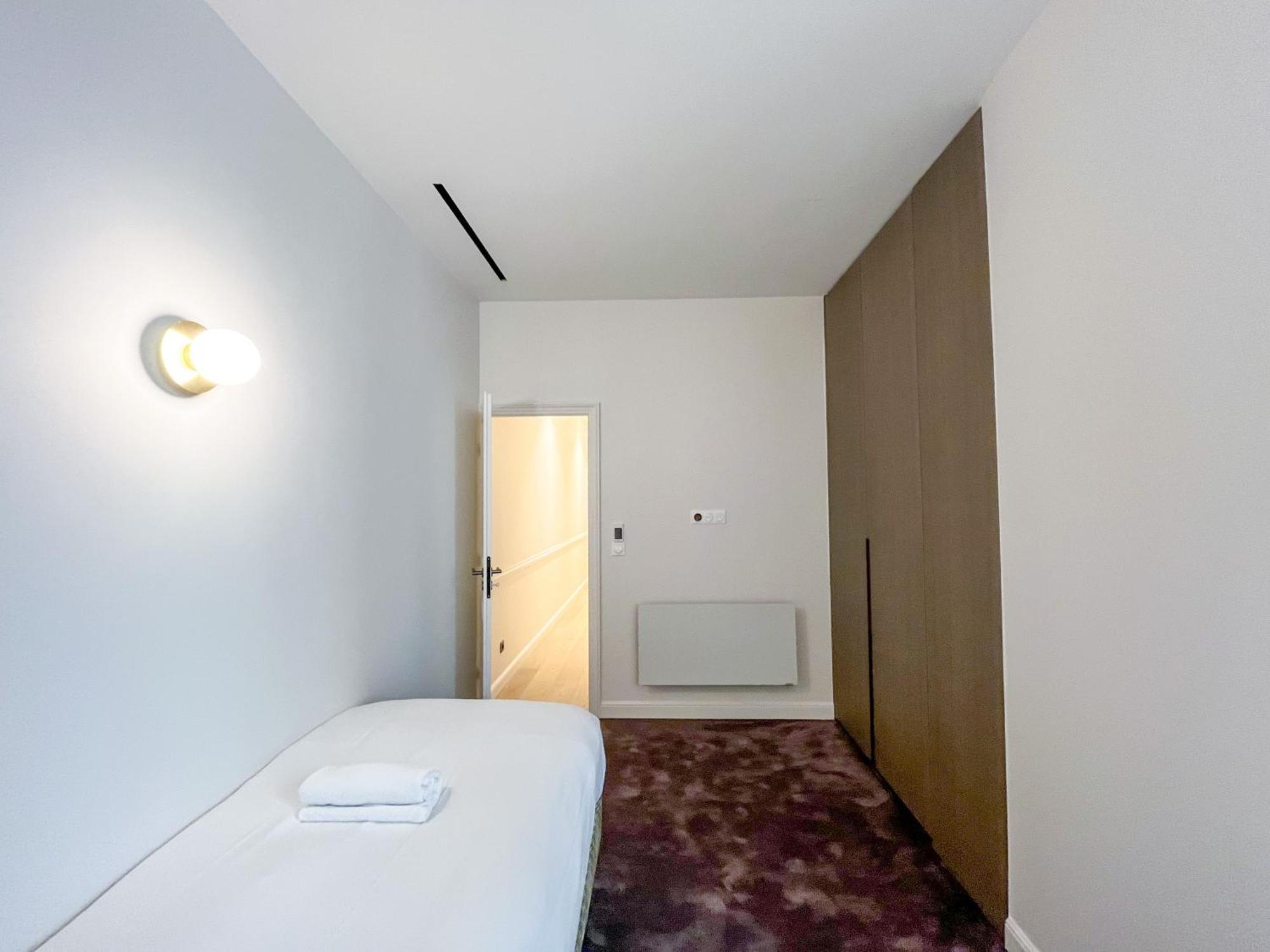 Urban Flat 191 - Luxury 3 Bedroom - Madeleine Apartment Paris